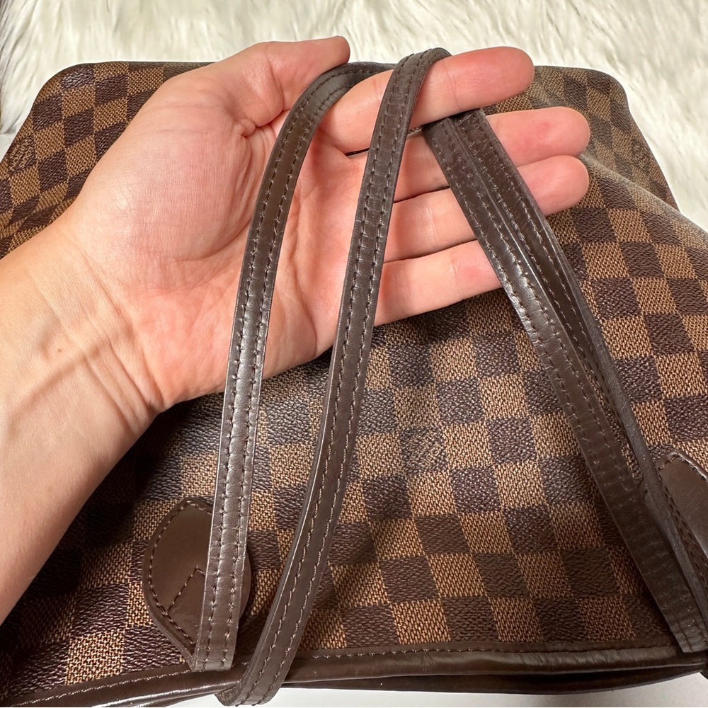 Louis Vuitton DE Neverfull MM Cherry Tote - Picture 12 of 16